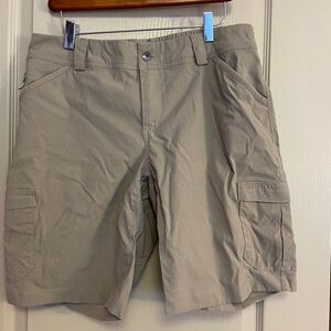 Duluth Trading Dry on the Fly 10” inseam TAN